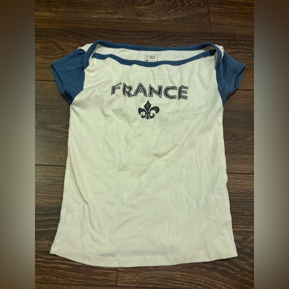 BDG White and Blue Graphic Tee France